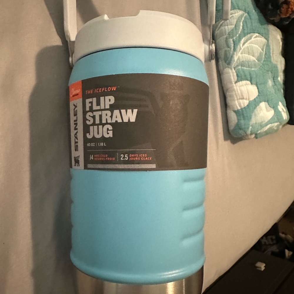 Stanley Iceflow Flip Straw Jug - Light Blue